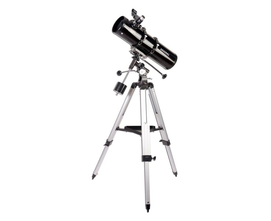 Телескоп Arsenal — Synta 130/650, EQ2, рефлектор Ньютона, з окулярами PL6.3 та PL17 (130650EQ2)