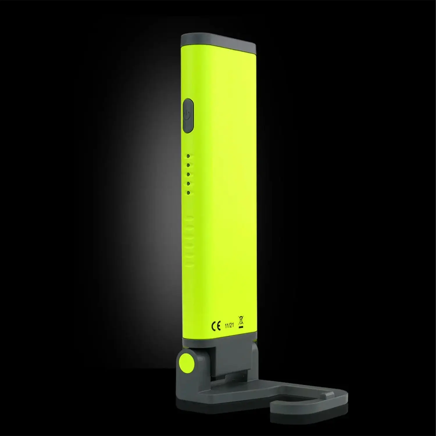 Ліхтар професійний Mactronic SlimBEAM (800 Lm) Magnetic USB Rechargeable (PWL0101) 69288