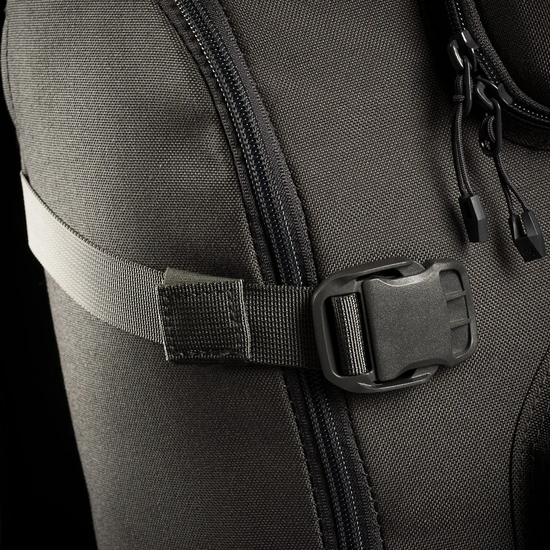 Рюкзак тактичний Highlander Stoirm Backpack 40L Dark Grey (TT188-DGY) 86131