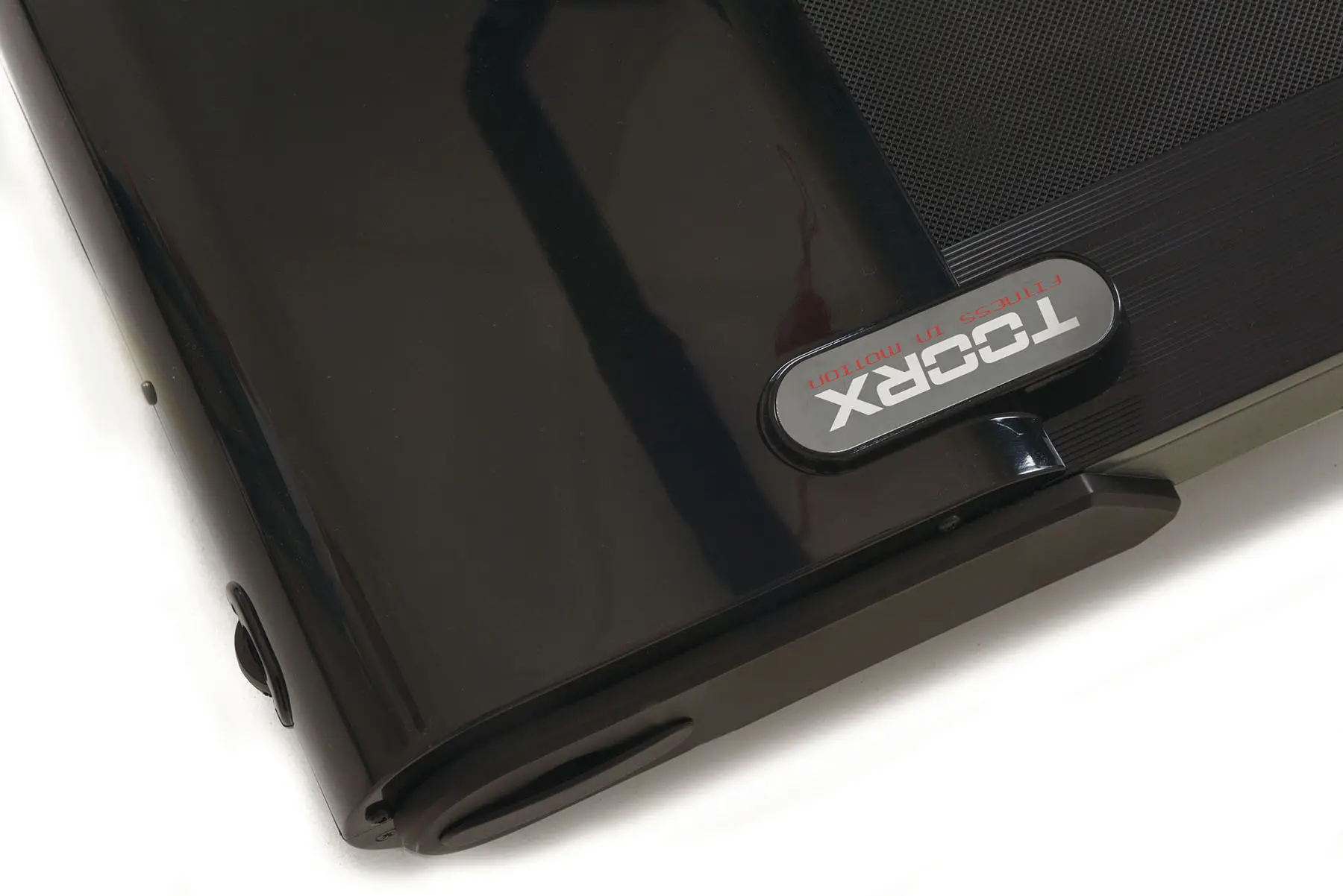 Бігова доріжка Toorx Treadmill City Compact Rose Gold (CITY-COMPACT-R) 104806