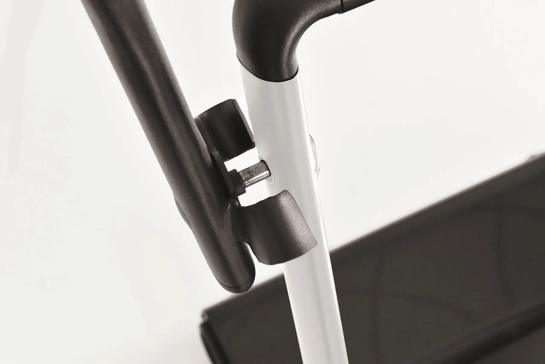 Бігова доріжка Toorx Treadmill City Compact Rose Gold (CITY-COMPACT-R) 104830